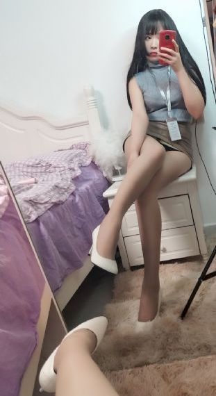 为涟苍生士献上纯洁相似的