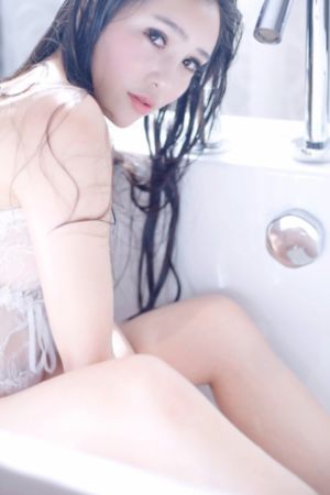 坠落画境的你